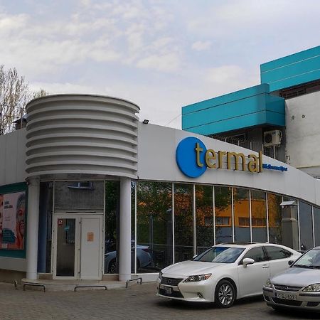 Large Apartment Near The Airport And City Center Chisinau Exterior foto